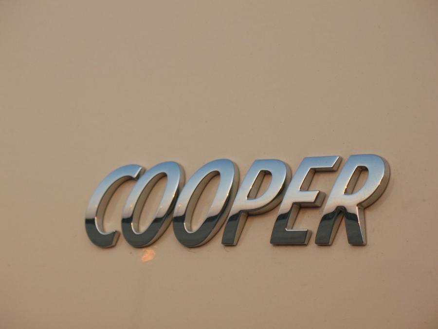  Mini Cooper Clubman 2008 года  (фото 48 из 53)
